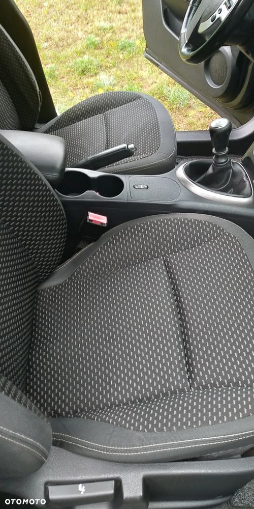 Nissan Qashqai 1.5 dCi Visia - 8