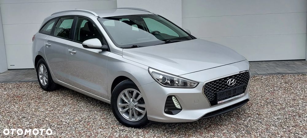 Hyundai i30 1.0 T-GDI Family - 2
