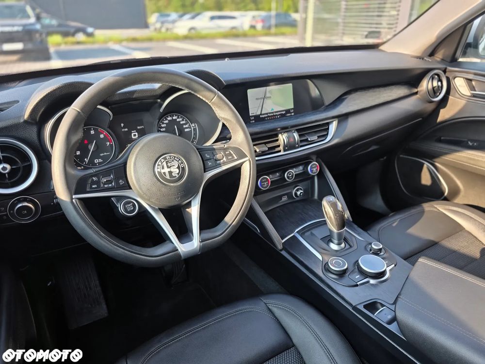 Alfa Romeo Stelvio 2.0 Turbo Super Q4 - 27