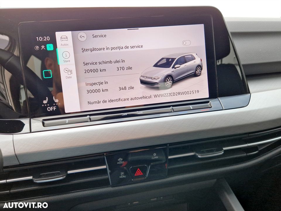 Volkswagen Golf 1.5 eTSI ACT DSG MHEV Life - 21