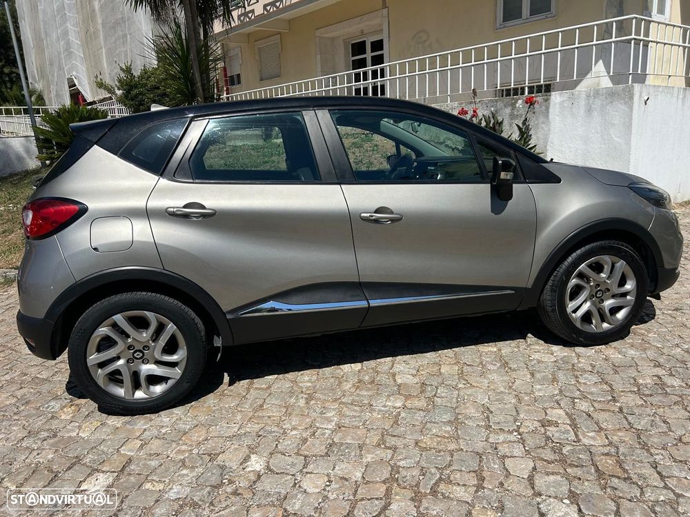 Renault Captur 0.9 TCE Exclusive - 11