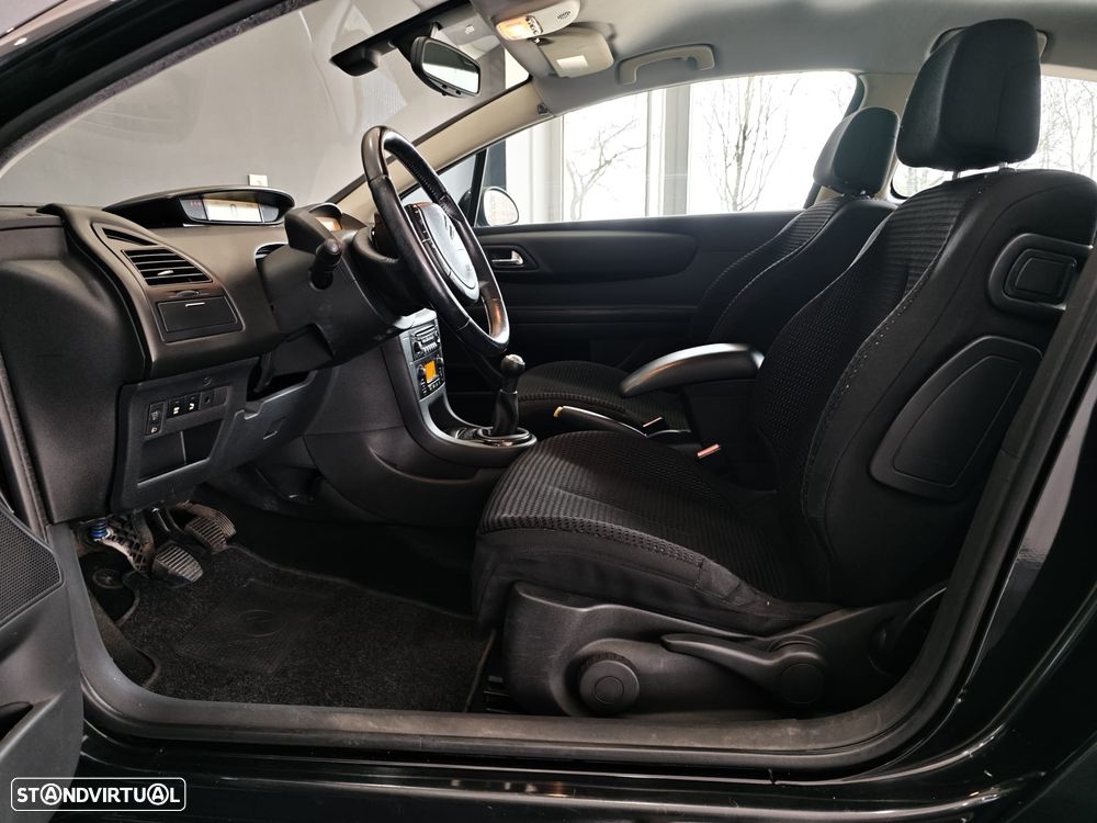 Citroën C4 1.6 HDi 110 VTR Pack - 19