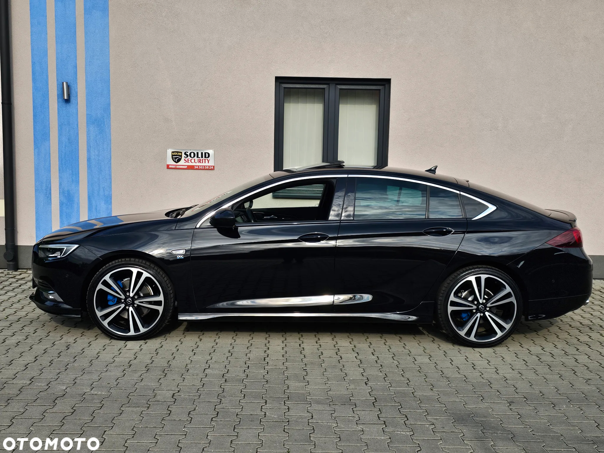 Opel Insignia CT 1.6 T Exclusive S&S - 23