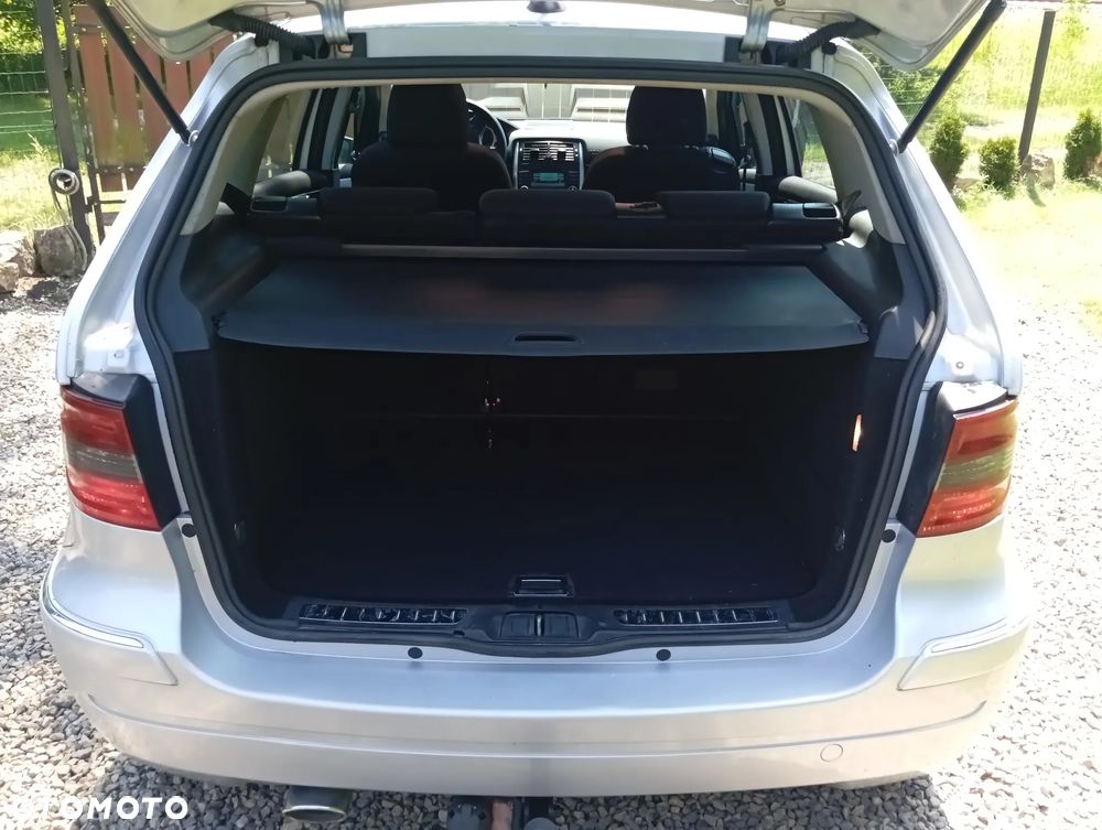 Mercedes-Benz Klasa B 180 CDI DPF - 11