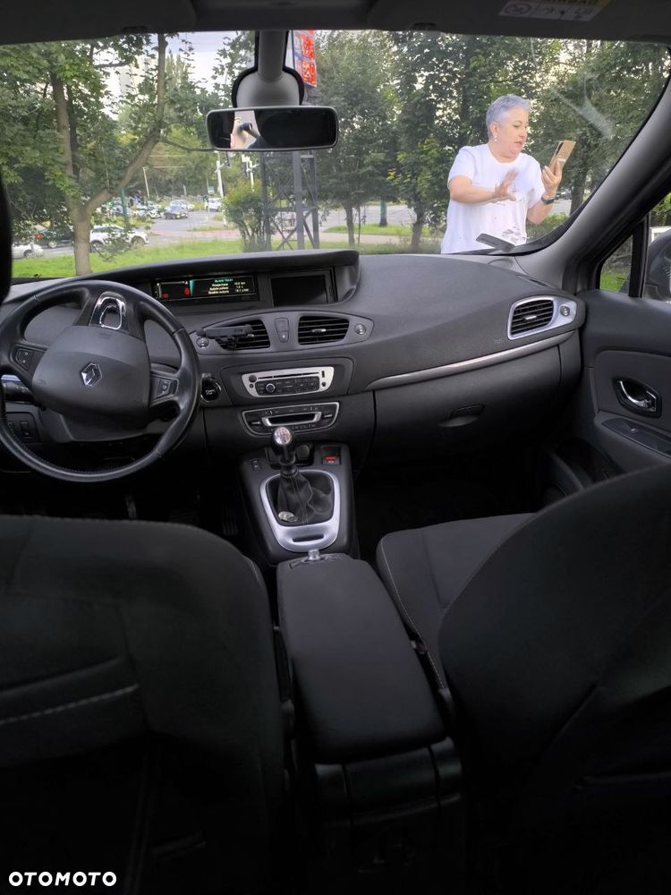 Renault Scenic 1.5 dCi Limited - 7