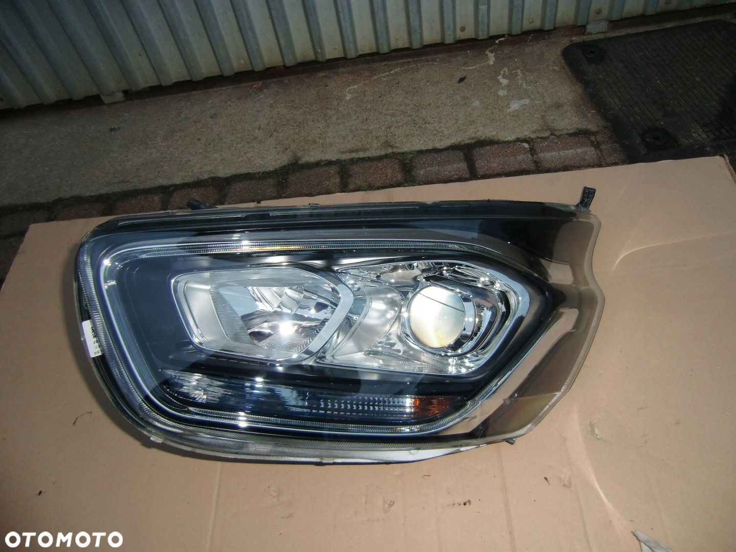 LAMPA LEWA FORD TRANSIT CUSTOM LIFT SOCZEWKA LED EUROP - 1