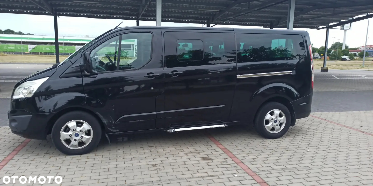 Ford Tourneo Custom - 3