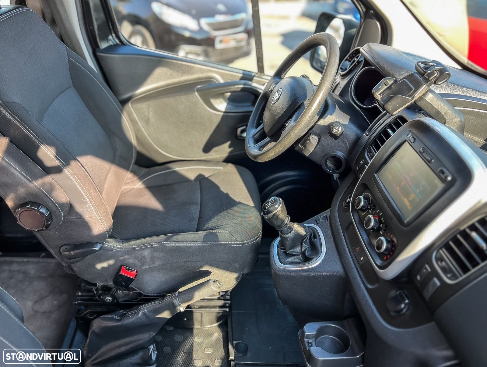 Nissan NV300 2.0 dCi L1H1 1T Comfort - 22