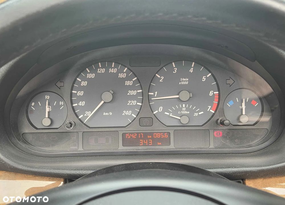 BMW Seria 3 318Ci - 10