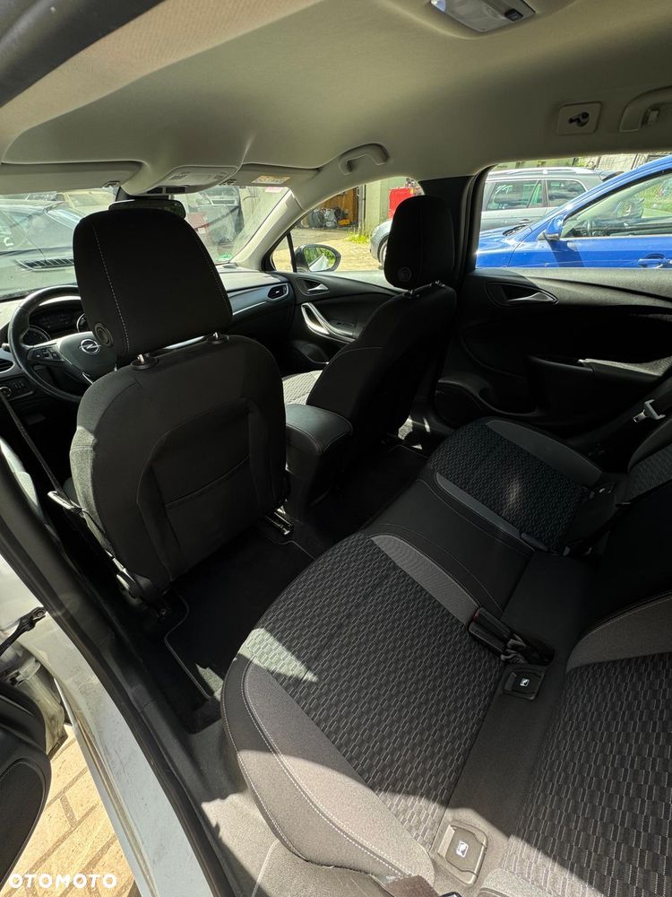 Opel Astra - 10