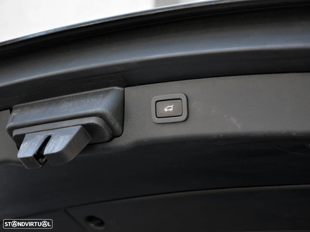 Jaguar XF Sportbrake 2.0 D R-Sport Aut. - 11