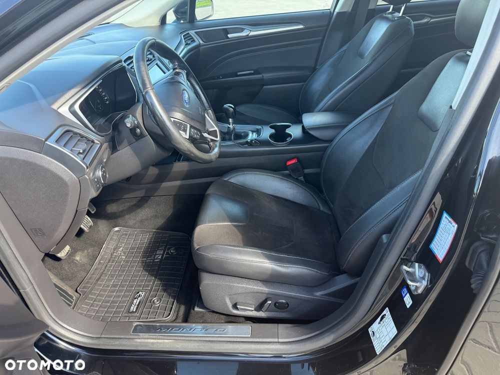 Ford Mondeo 2.0 TDCi STart-Stopp Titanium - 27