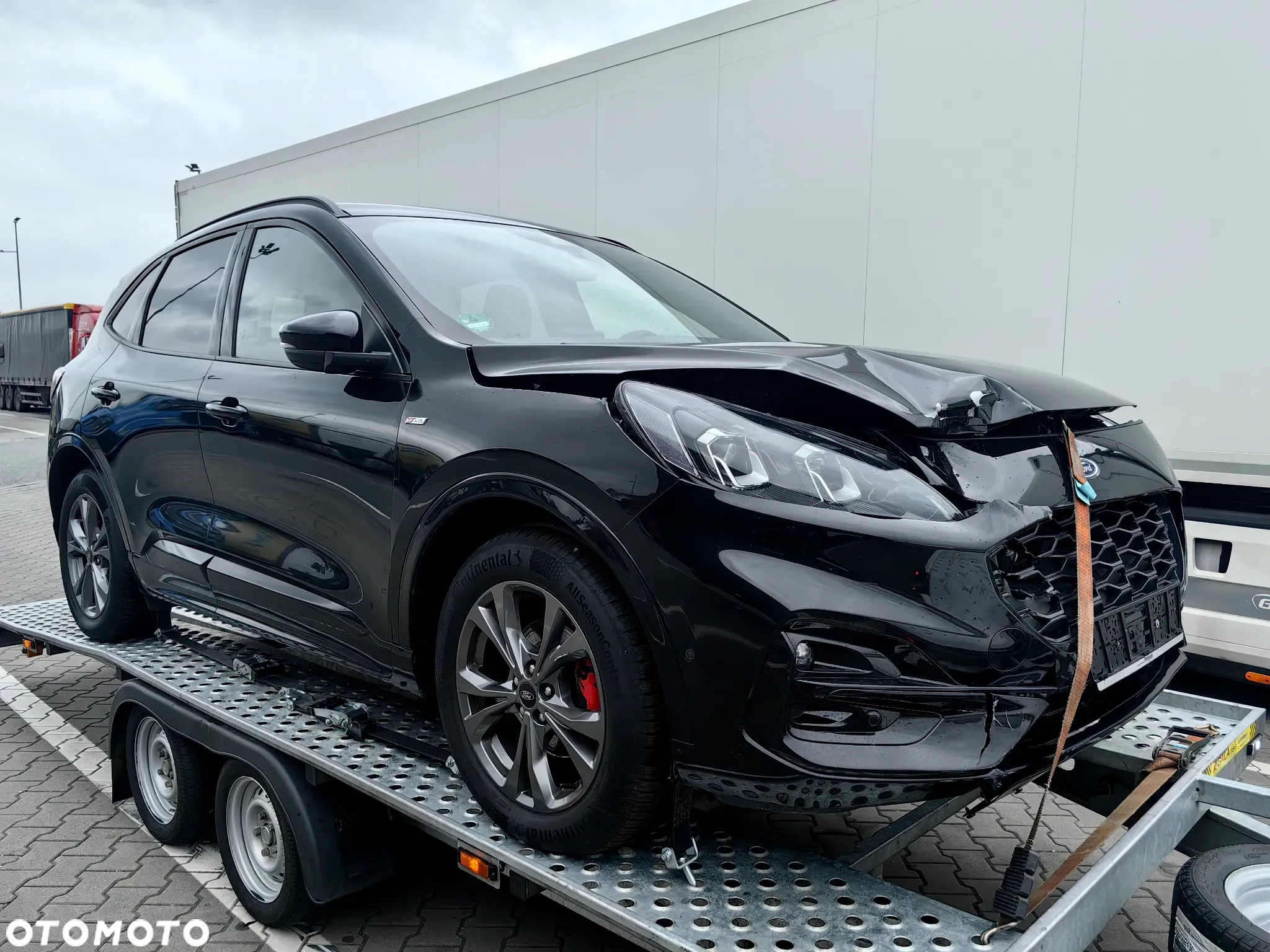 Ford Kuga 2.0 EcoBlue 4x4 ST-LINE - 3
