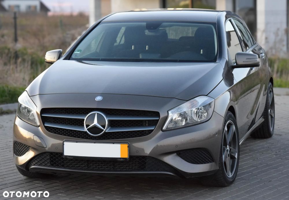 Mercedes-Benz Klasa A 180 BlueEfficiency Edition - 9