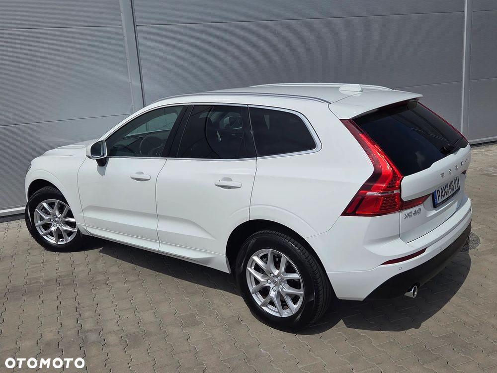 Volvo XC 60 B4 D AWD Geartronic Momentum - 20