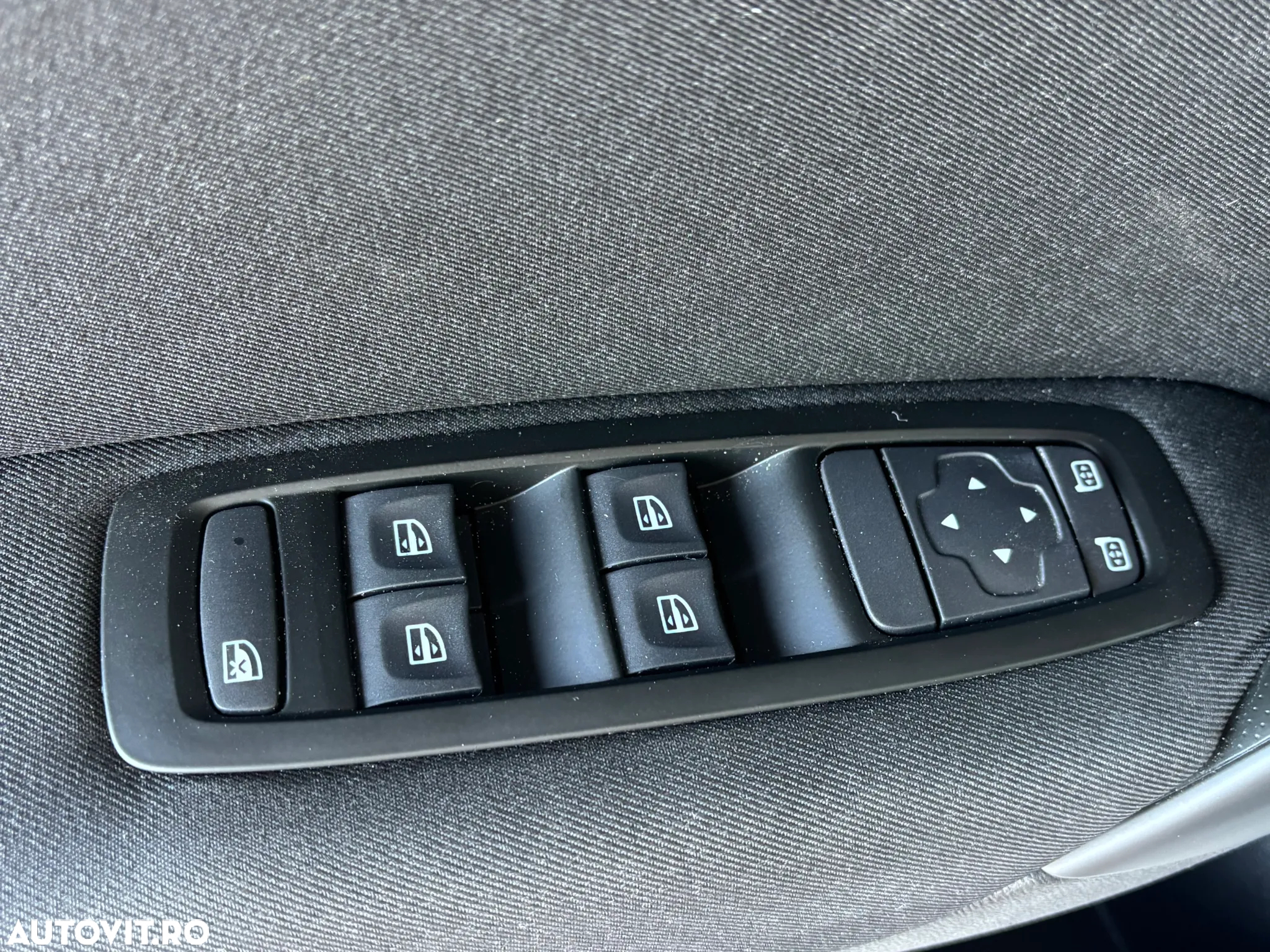Renault Megane BLUE dCi Business - 20