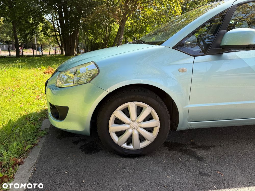Suzuki SX4 1.6 GLX / Comfort - 8