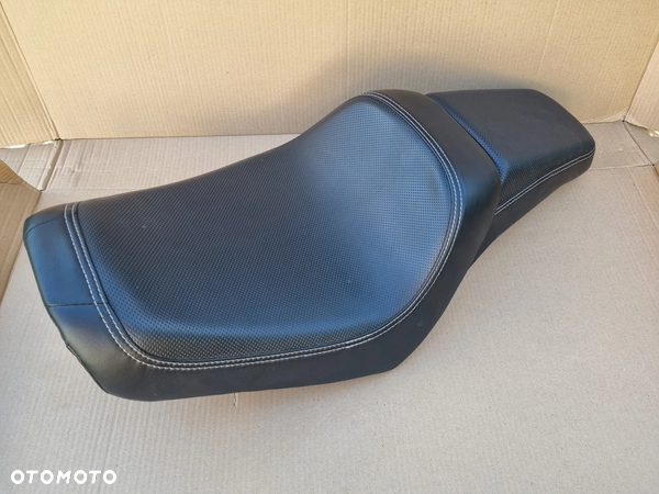 Harley Davidson Dyna Fat Bob Siedzenie kanapa FXDF 52000117