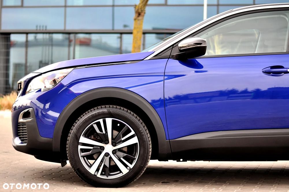 Peugeot 3008 1.2 PureTech Allure S&S EAT8 - 8