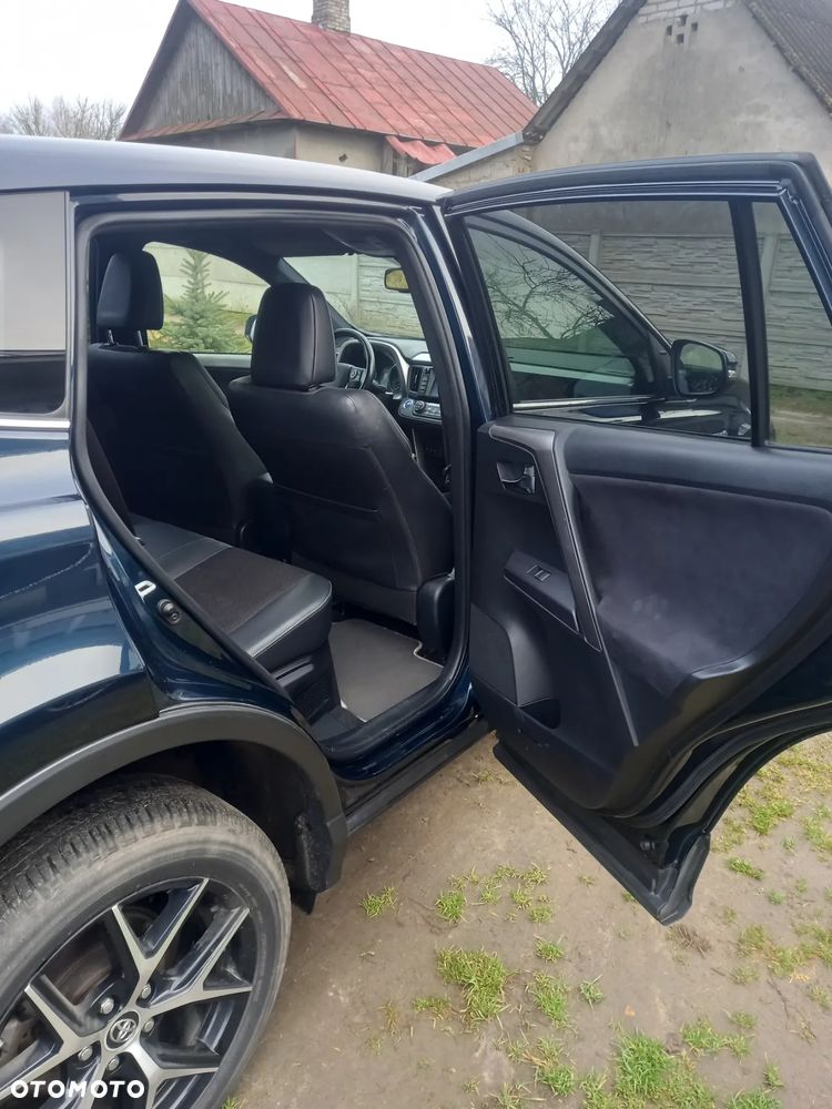 Toyota RAV4 Hybrid Prestige 4x4 - 13