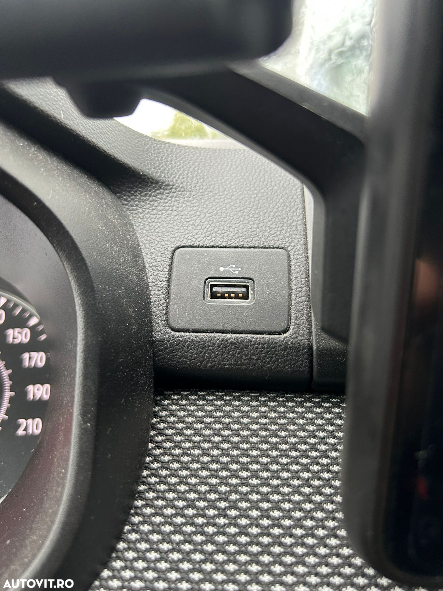 Dacia Sandero Stepway TCe 90 MT6 Comfort - 20
