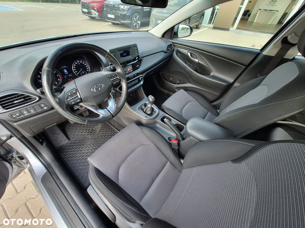 Hyundai i30 1.5 DPI Modern - 12