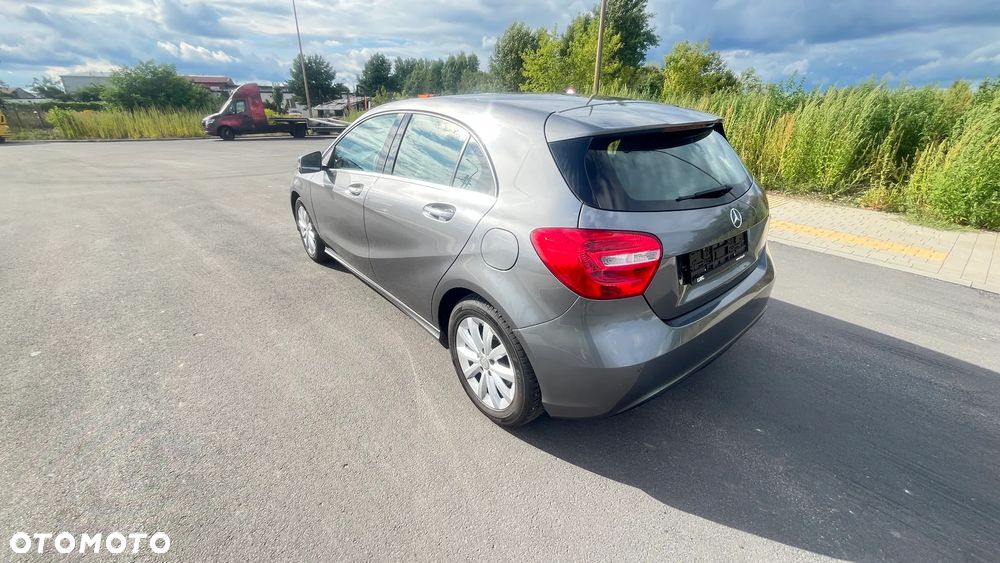 Mercedes-Benz Klasa A 180 (BlueEFFICIENCY) Style - 6