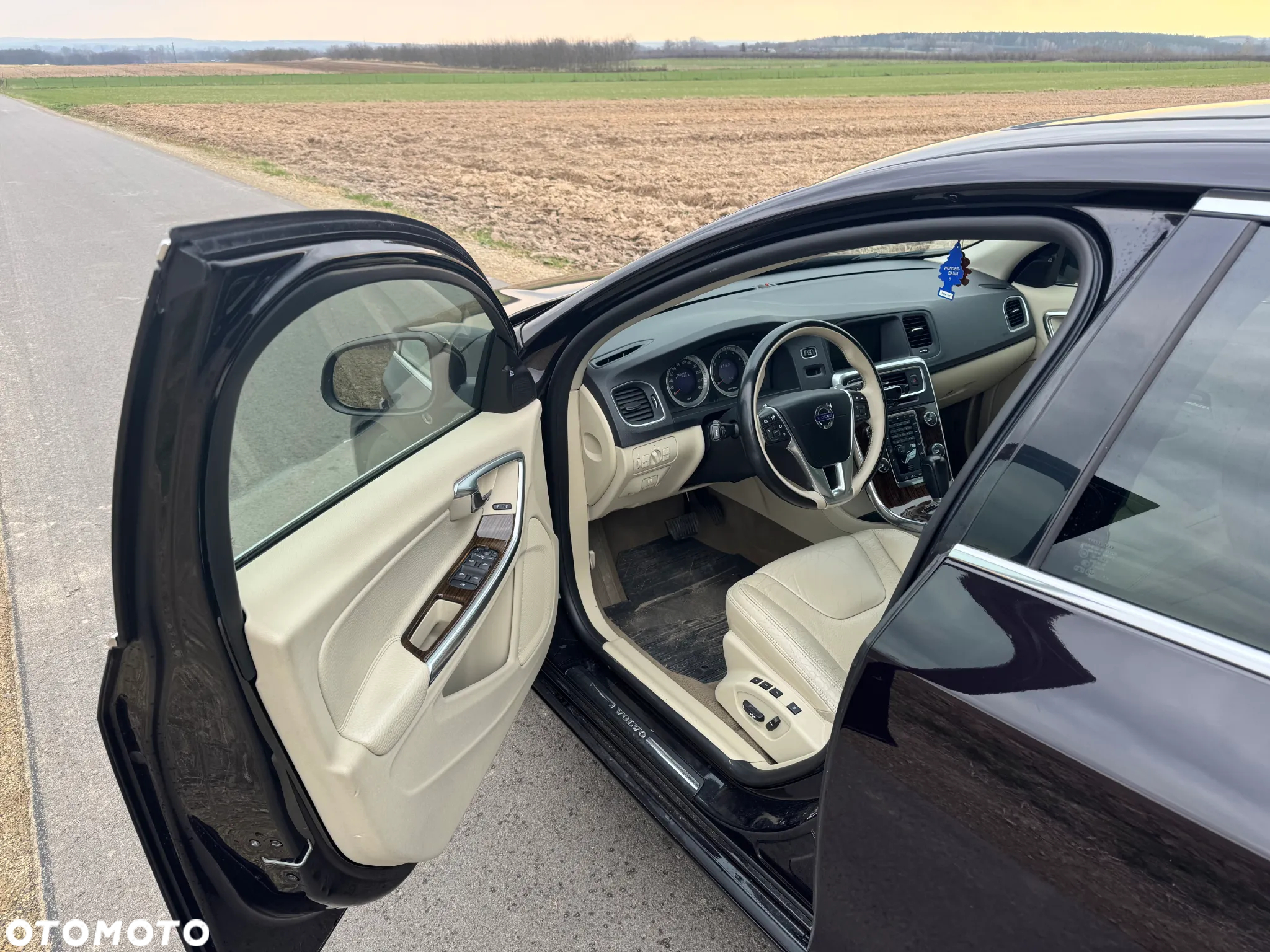 Volvo S60 - 11