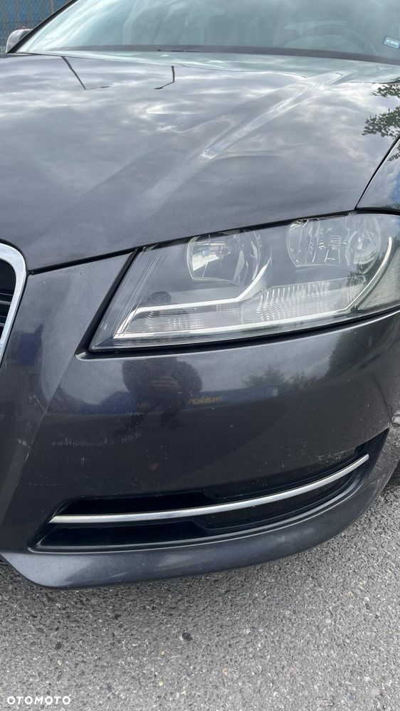 Audi A3 Sportback 1.6 TDI DPF Attraction - 9