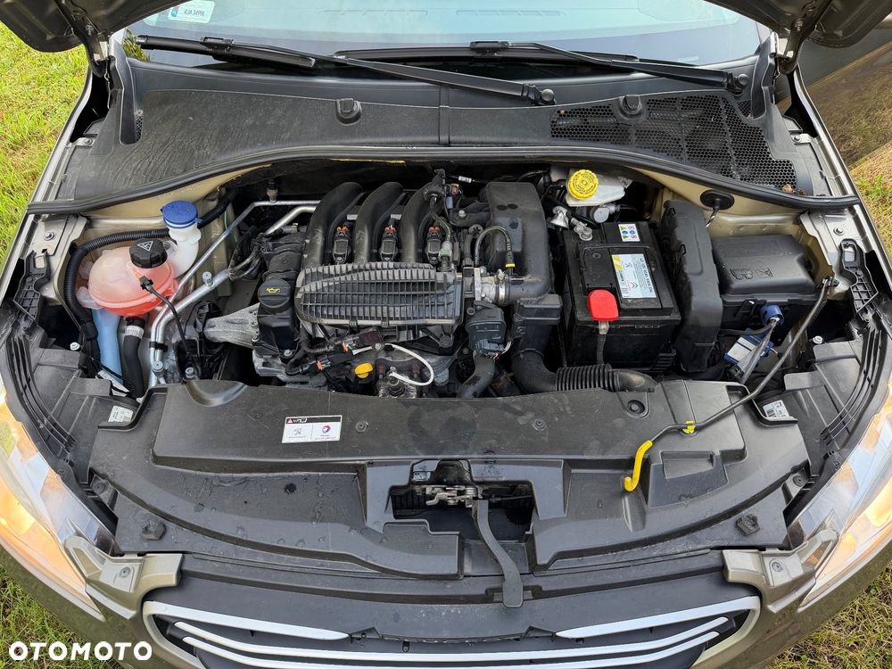 Peugeot 301 1.2 VTi/Pure Tech Active - 9