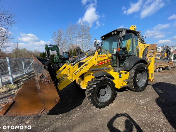 New Holland B100C