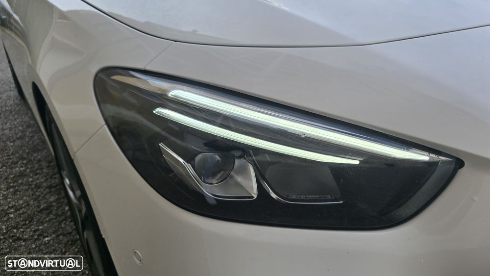 Mercedes-Benz B 200 7G-DCT AMG Line - 30