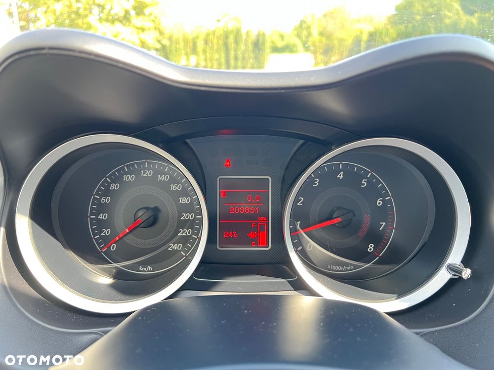 Mitsubishi Lancer 1.8 Intense - 11