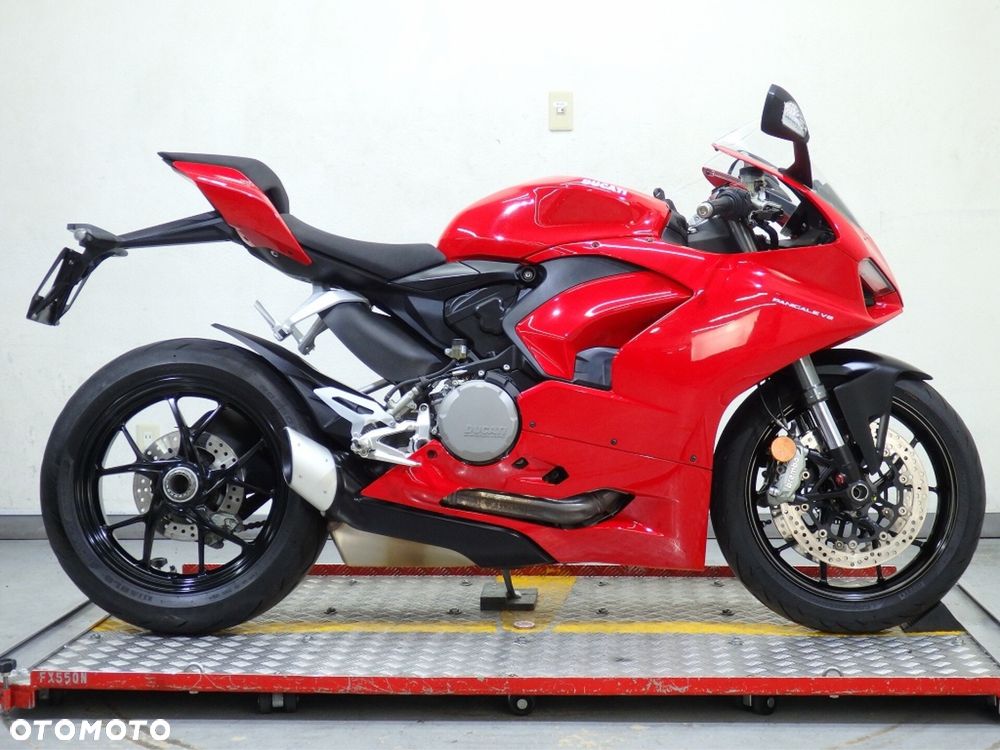 Ducati Panigale V2 - 4