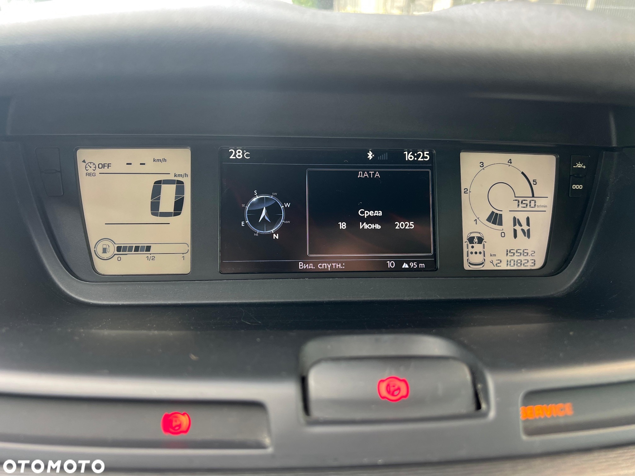 Citroën C4 Picasso 1.6 HDi Selection MCP - 6