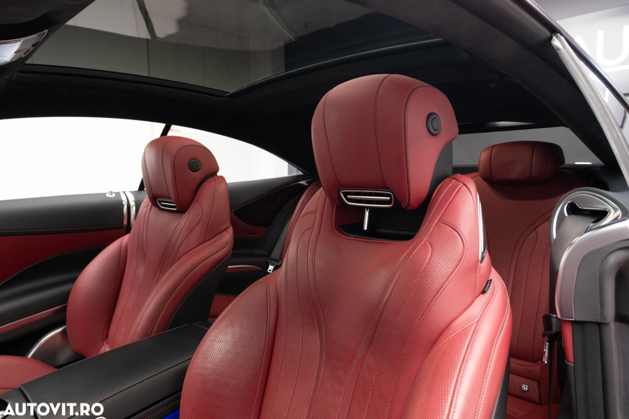 Mercedes-Benz S 560 Coupe 4Matic 9G-TRONIC - 37
