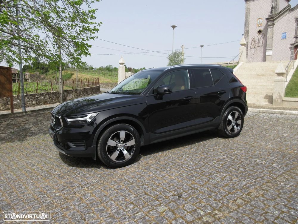 Volvo XC 40 2.0 D3 Momentum Plus Geartronic - 4