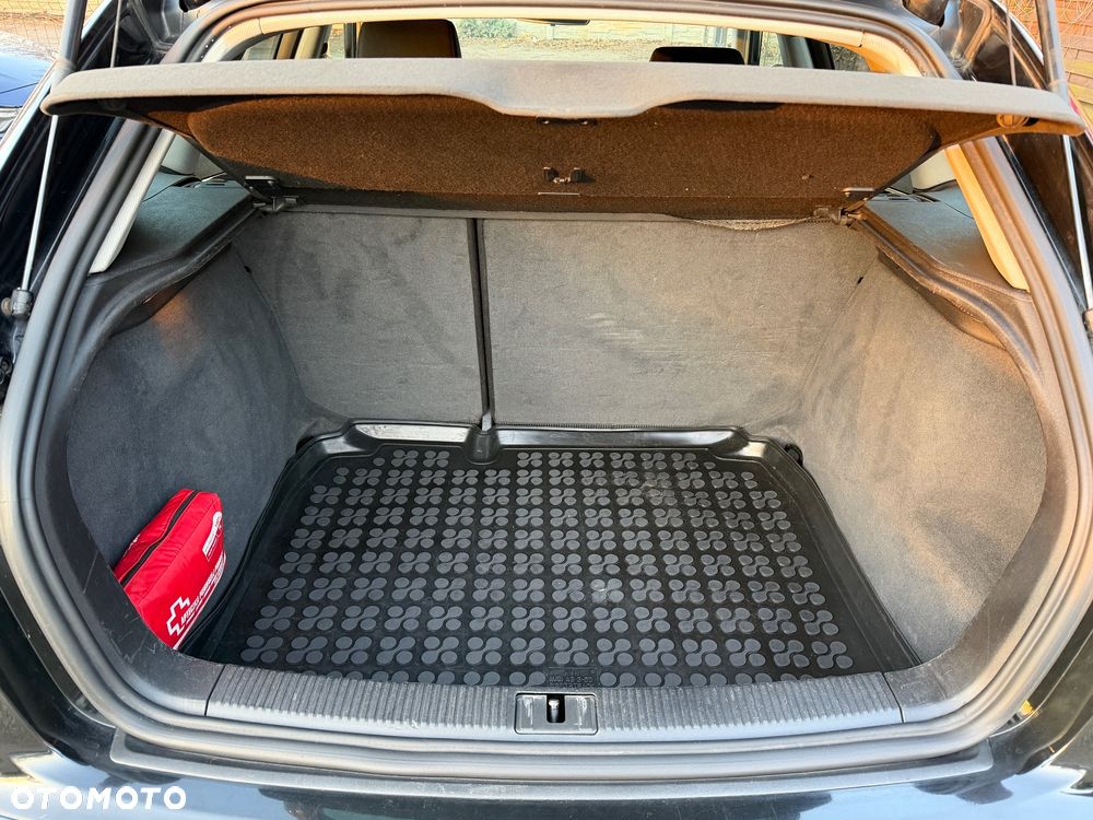 Audi A3 Sportback 1.9 TDI Attraction - 16