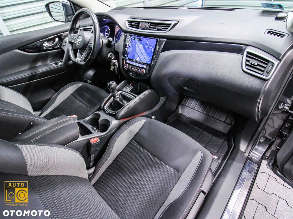 Nissan Qashqai 1.2 DIG-T N-Connecta EU6 - 9