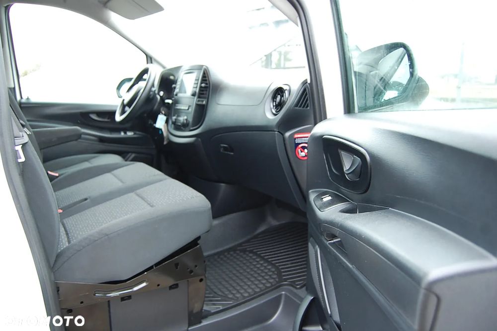 Mercedes-Benz Vito - 14