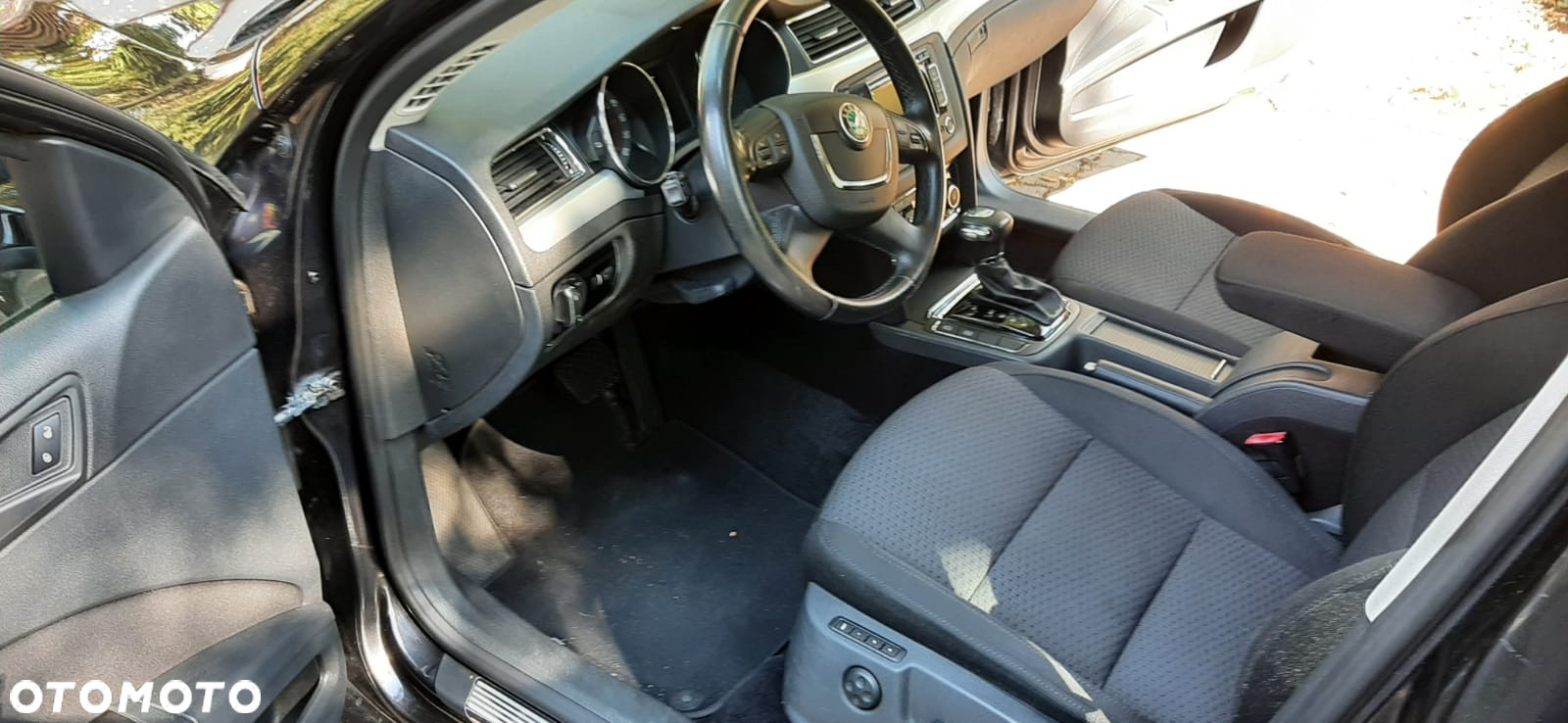 Skoda Superb 2.0 TDI Elegance DSG - 12