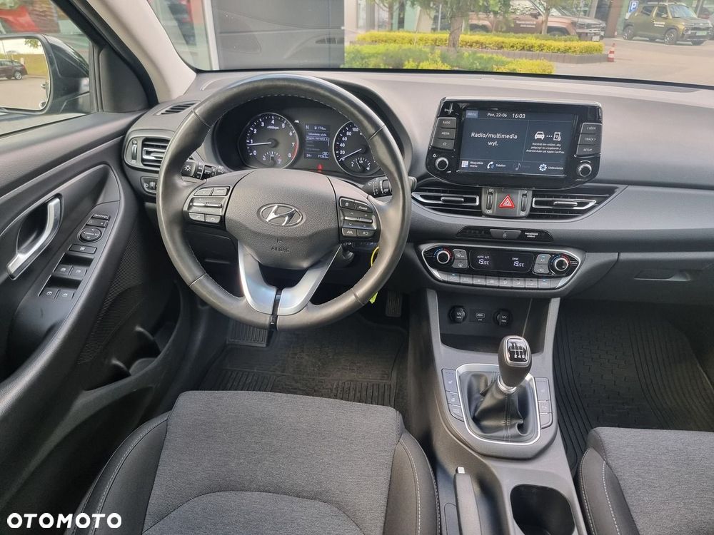 Hyundai i30 1.5 T-GDI 48V Smart - 28