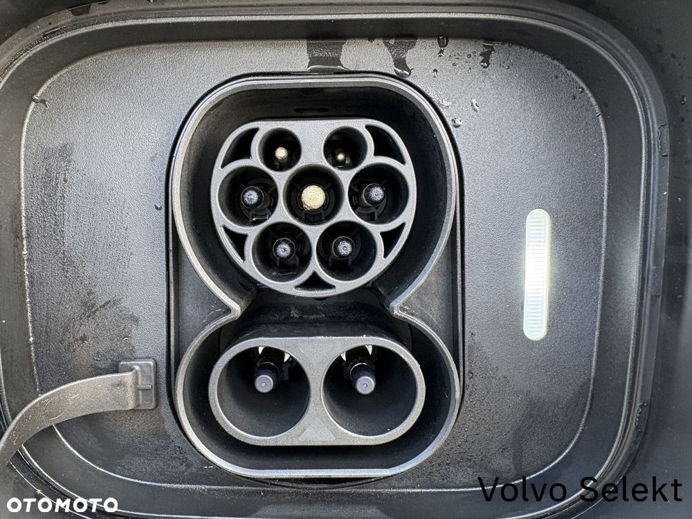 Volvo EX90 - 8