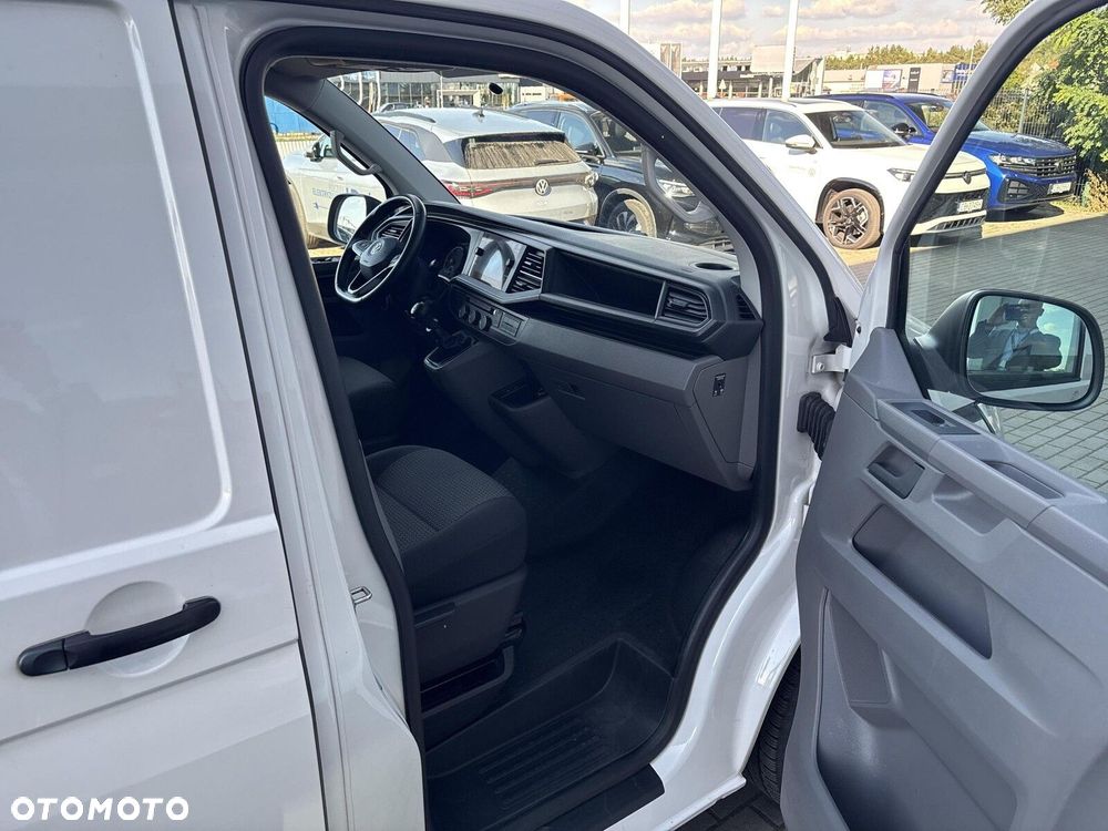 Volkswagen Transporter - 12