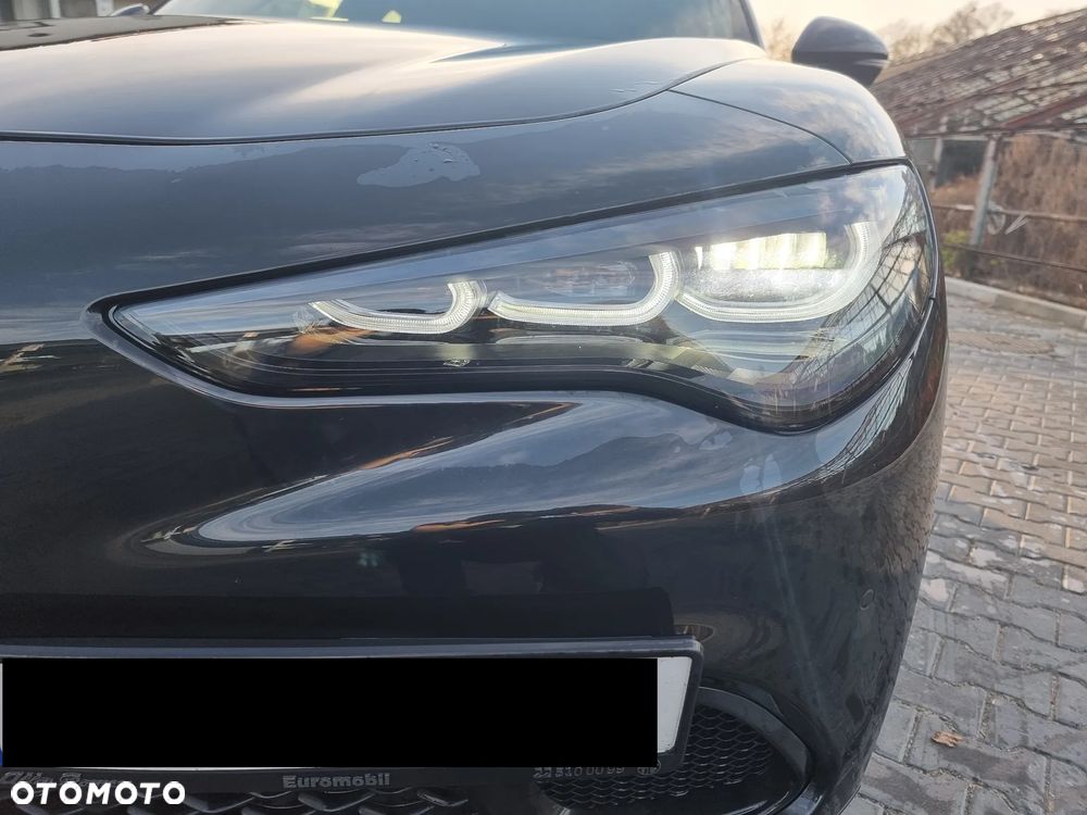 Alfa Romeo Stelvio 2.0 Turbo Competizione Q4 - 7