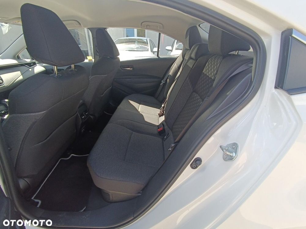 Toyota Corolla 1.8 Hybrid Comfort - 10