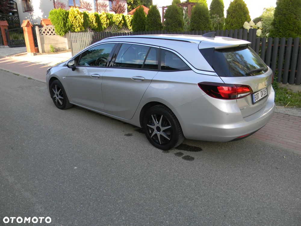 Opel Astra - 3