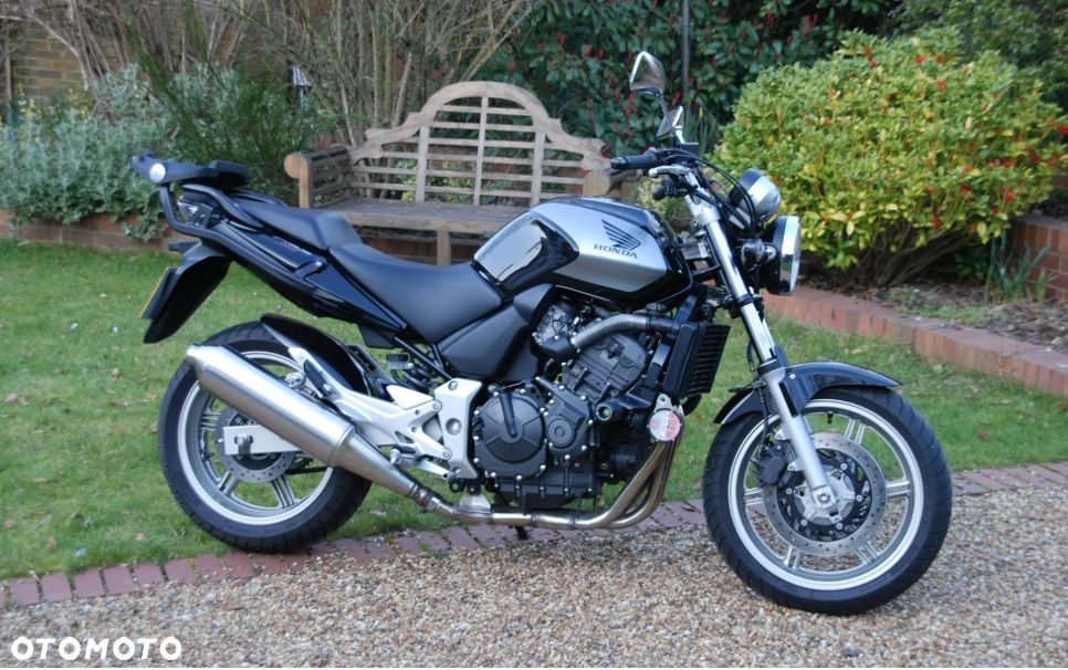 HONDA CBF 600 N owiewka osłona boczek zbiornik silnik zawieszenie set podnóżek swap siedzenie chłodnica regulator moduł przełącznik przekaźnik licznik wiązka tłumik czasza wypełnienie licznik gaźnik silnik stelaż - 1