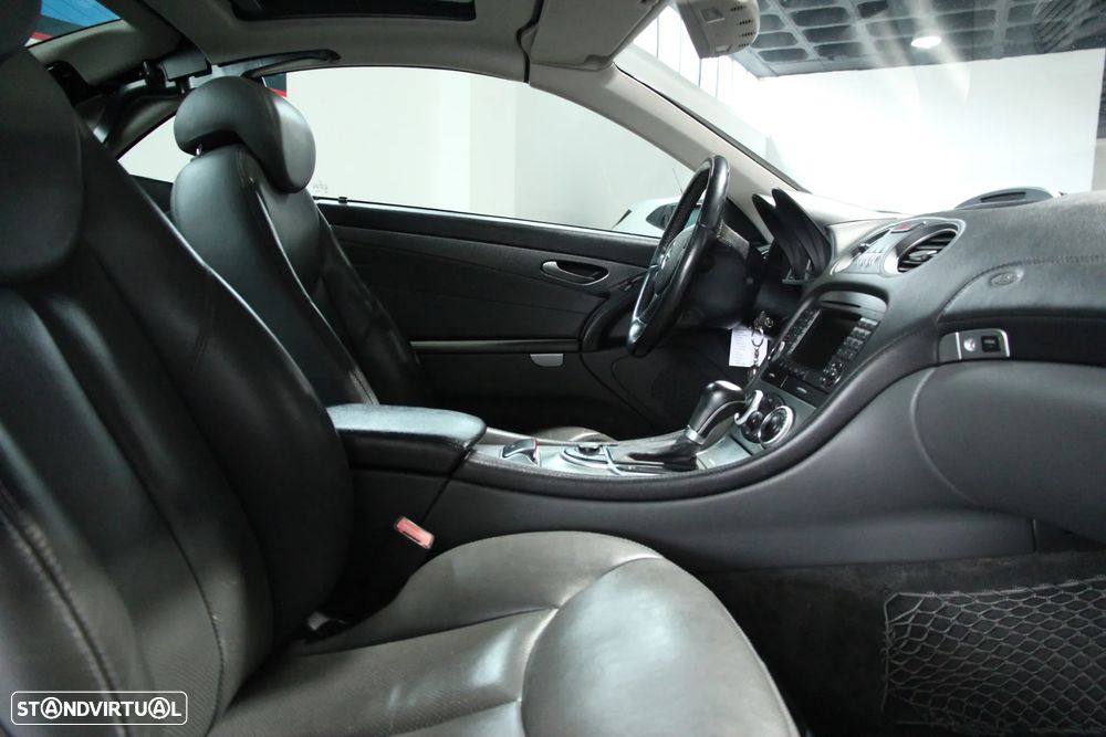 Mercedes-Benz SL 350 Auto - 7