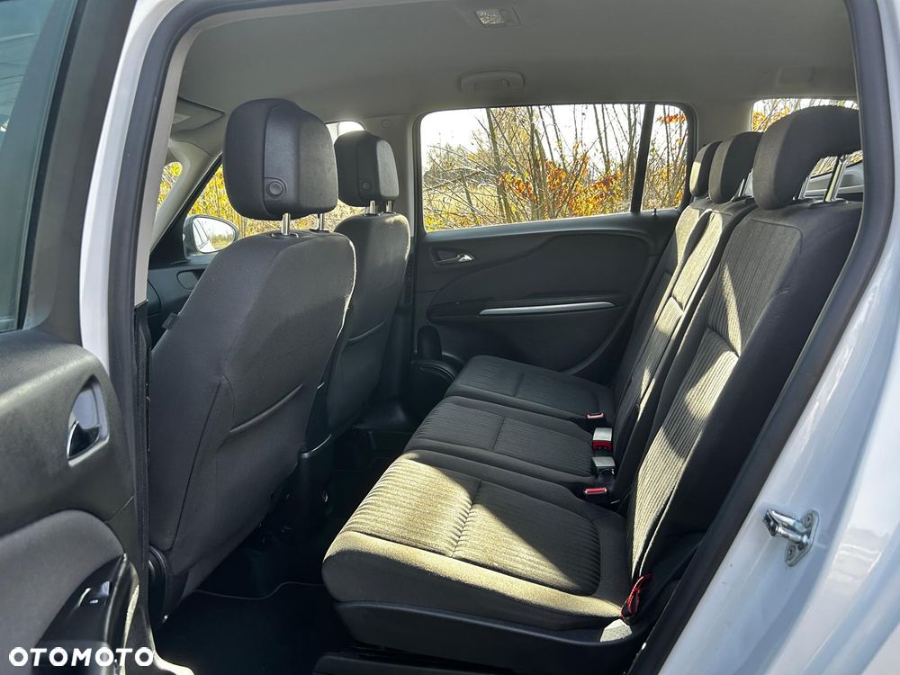 Opel Zafira - 23